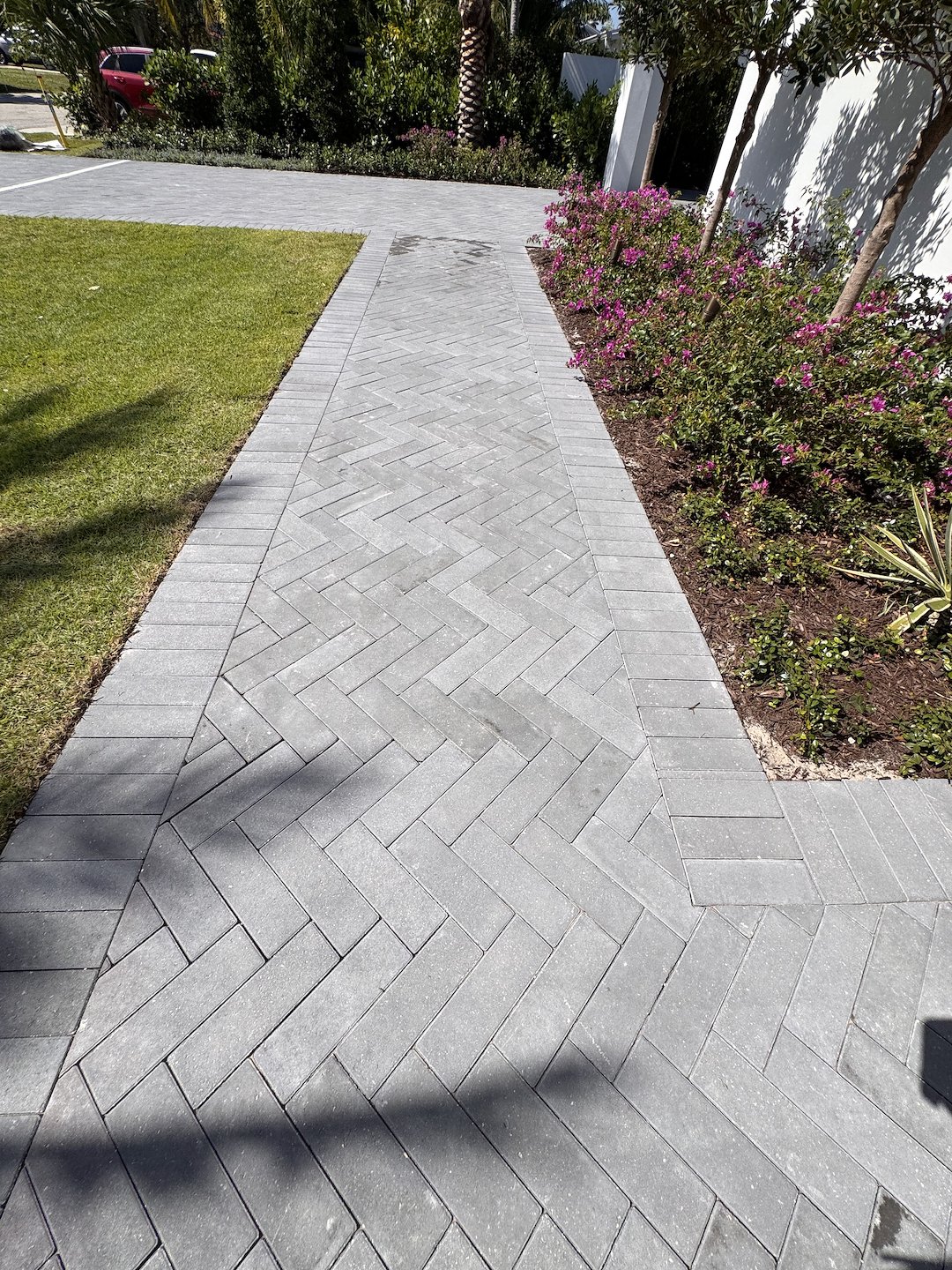 Quality Paver Presser Driveway Cleaning in Delray Beach, Fl
