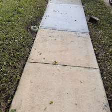 Rust-Stain-removal-of-wall-and-sidewalk-pressure-cleaning-in-West-Palm-Beach-FL-33405 3